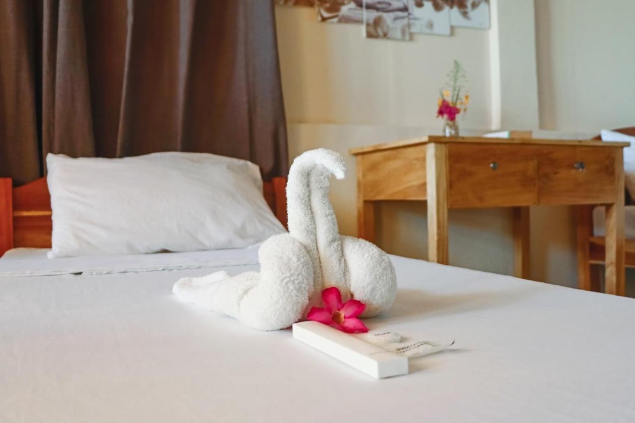 Mecaja Beach House Roxas  Zewnętrze zdjęcie